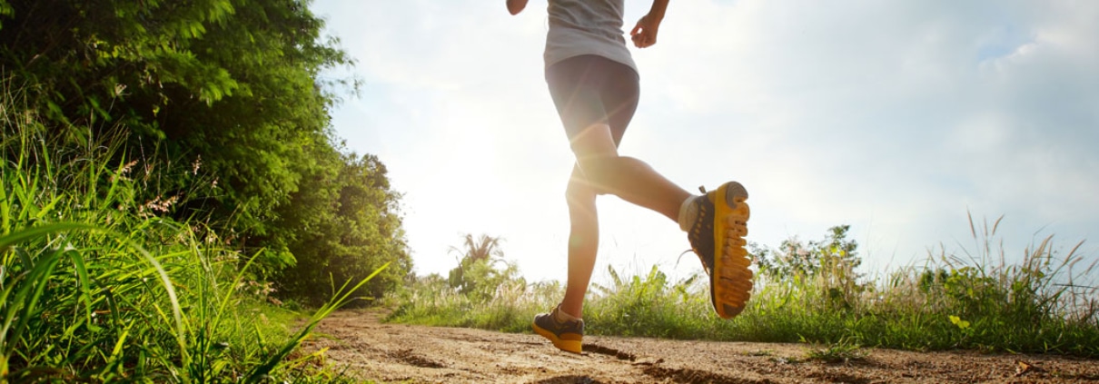 Sporteinlagen, Sportschuhe und Sportbandagen abgestimmt auf den Laufstil